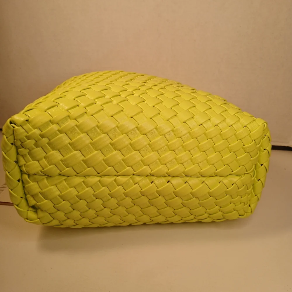 NWT Antik Kraft Bright Green Hand Woven Vegan Leather Boho Hobo Bag